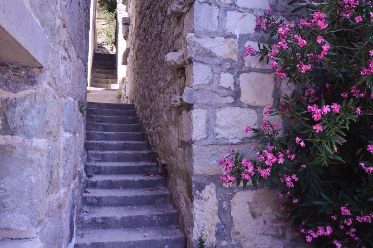 Apartament Old Stone House Klaric Brela Zewnętrze zdjęcie